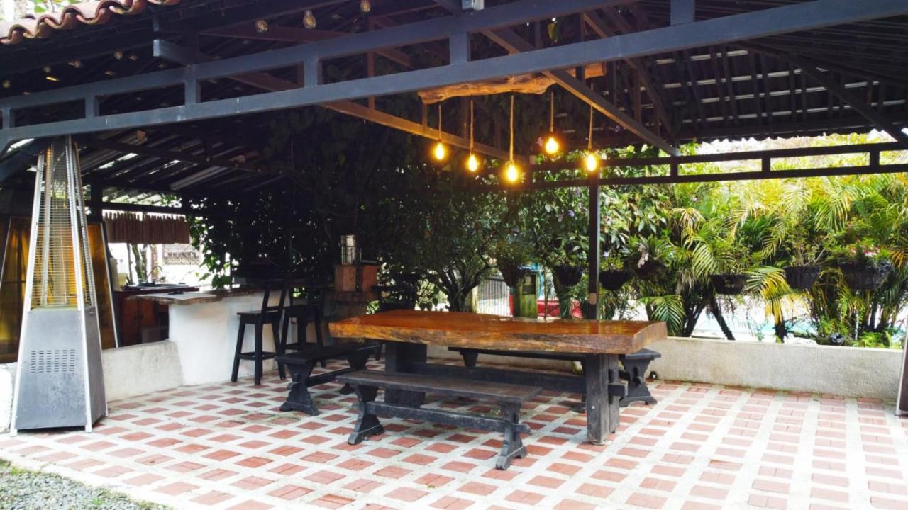 Finca Campestre La Adelita B&B サレント エクステリア 写真
